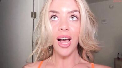 reecemariexx Guy Touches Boobs & Ass Chaturbate