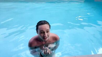 tylababyy Flash Pussy with Alexis & Harper Chaturbate