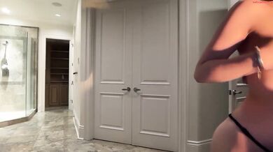 emilyparkerrr maddieblair1 Shower Cam Flash Tits in End Chaturbate