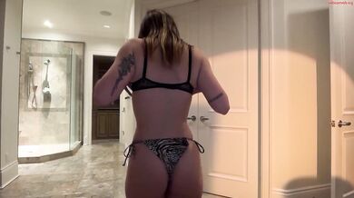 emilyparkerrr maddieblair1 Shower Cam Flash Tits in End Chaturbate