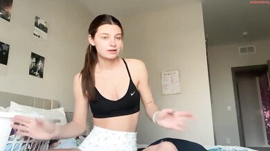 chloecookk Topless Strip Boobs Show Chaturbate