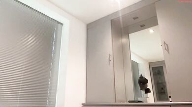 xo_madeline Chaturbate New Hot Blonde Cam in Bikini