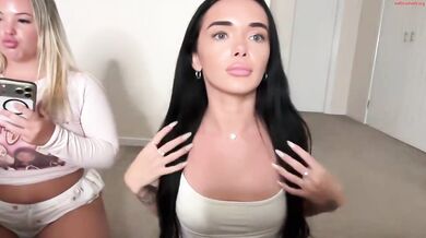 paigemckinnon averybabyyx Teens Tease Cam Chaturbate