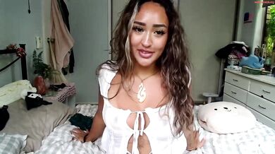 teleaevansss SeeThrough Wet Shirt Chaturbate