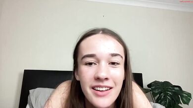 sageexx Chaturbate 18 Year Old Topless Tease