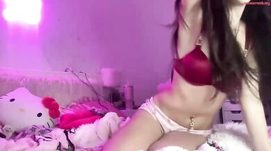 blairebliz Slim Teen Cleavage Tease Chaturbate