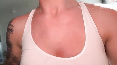 reecemariexx Black Guy Massage Naked Tits & Ass Chaturbate