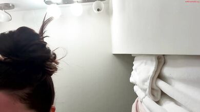 prettygirll23 Nude Shower CloseUp Pussy Chaturbate