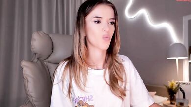 entya Juicy Pussy Cum with Dildo Chaturbate