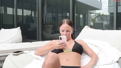 Zoe Price Chaturbate Teen Model Flash Boobs