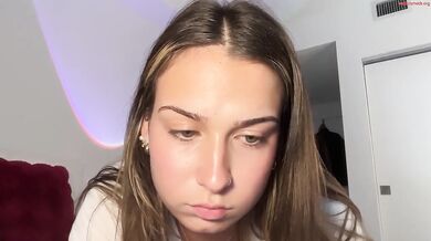 elenahere4u Wet Shirt Show Chaturbate