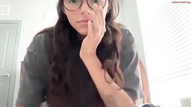 greasybangs Chaturbate Topless Strip Hairbra Tease