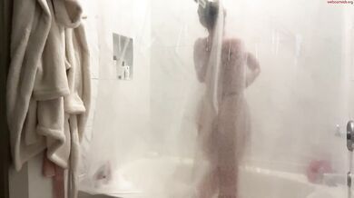 luvaimee Topless Shower Show Chaturbate