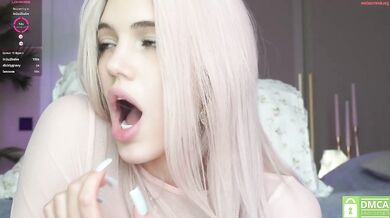 milabunny_ Finger Pussy with Tits Out Chaturbate