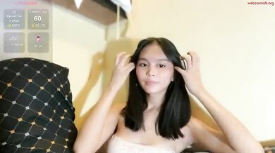 baby_zoexx Chaturbate Teen Topless Strip