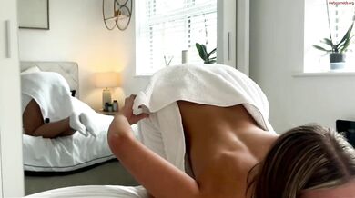 rosebella_ Nude in Towel Tease Chaturbate