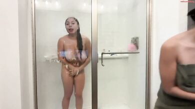 lalaxxo Shower with Friend Chaturbate