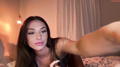 novablairr Rub Pussy in Panties & Tits Flash Chaturbate