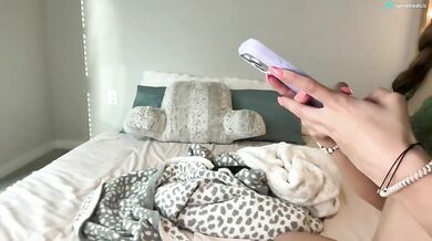 mayaxclarke Handbra Nipslip Bend Ass Chaturbate