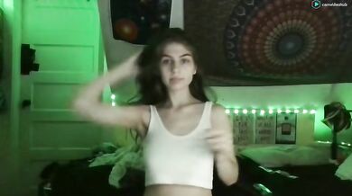 hannahjaydexo Chaturbate 18 Year Old Rub Pussy Nude