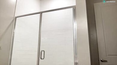 justlaciexx Chaturbate Topless Shower Show
