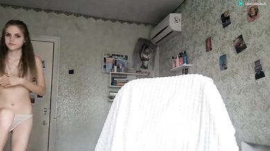 annysunshinee Chaturbate Skinny Teen Nude Pussy Fingering