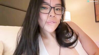dumplinghyuga Asian Stream Topless from Hotel Room mfc