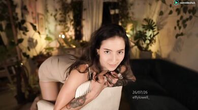 effylowell_ Live Nude Strip Show Chaturbate