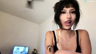 kylie_cooper18 Chaturbate 18 Year Old Show Tits & Ass In Thong