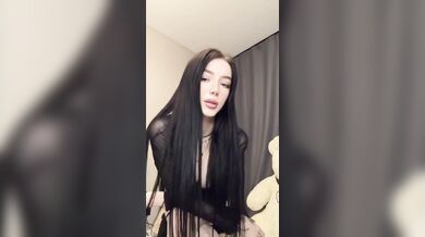 Mia_Goth Dildo Ride Fansly