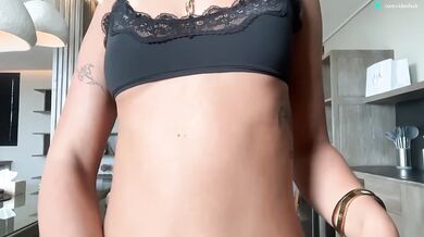luvlivvyy Shower White Wet Shirt Chaturbate