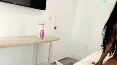 thescarlettmonroe Vibe Pussy Play with Paisley Rose Chaturbate