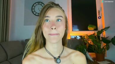 sugarskye Chaturbate Dildo Ride Show