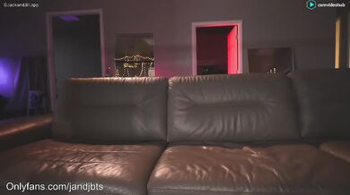 Mae Winters Jerk Two Cocks & Gets Dry Fucked Chaturbate