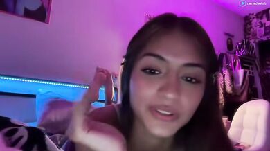 Zoeybrookss Chaturbate Petite 18 Year Old Lotion Feets