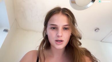 Amelialilyx British Teen Bends Ass In Thong Chaturbate